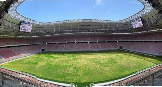 为什么你总错过球场最震撼的屏幕？